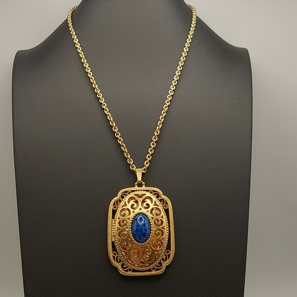 Avon Jewelry - Avon 70's 'Yesteryear' Gold-Tone Photo Locket Necklace Blue Stone Pendant EVC
